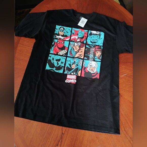 Marvel Comics T-Shirt - Size: Tall Large     (1023) - Picture 1 of 6
